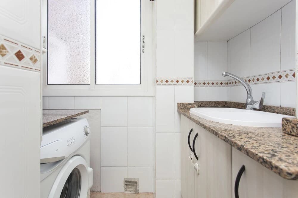 Madrona Apartment - photo 16