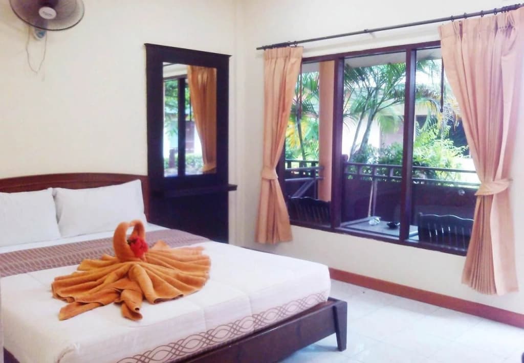 Lanta Baahra Bungalows - photo 2