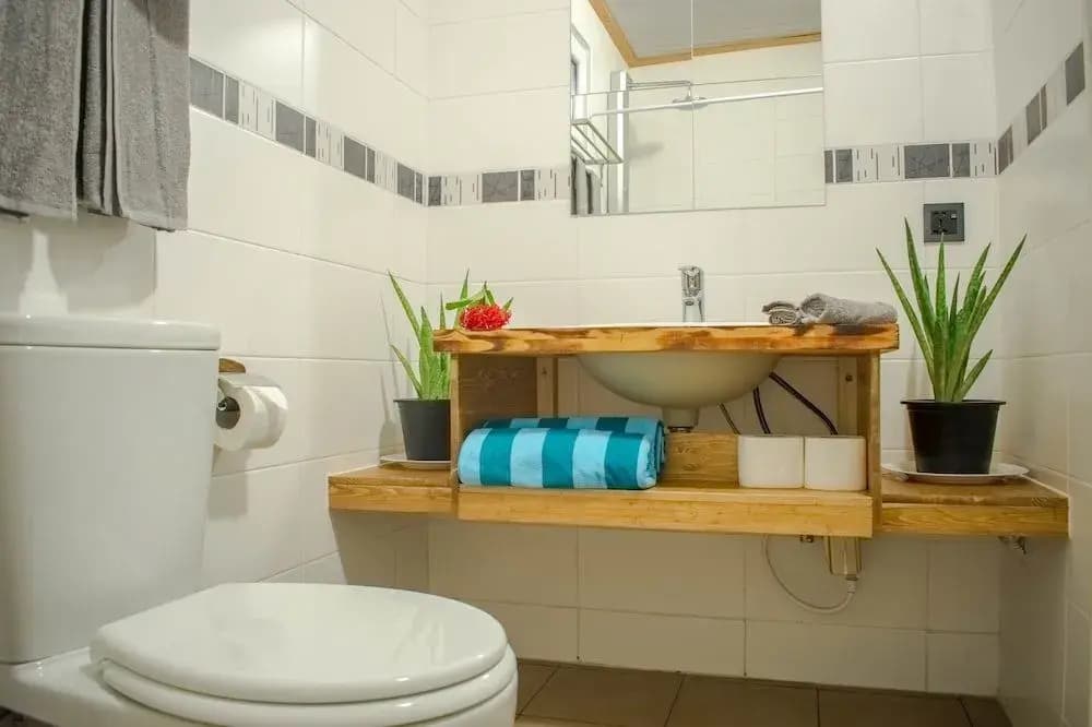 Dhiffushi Inn - photo 8