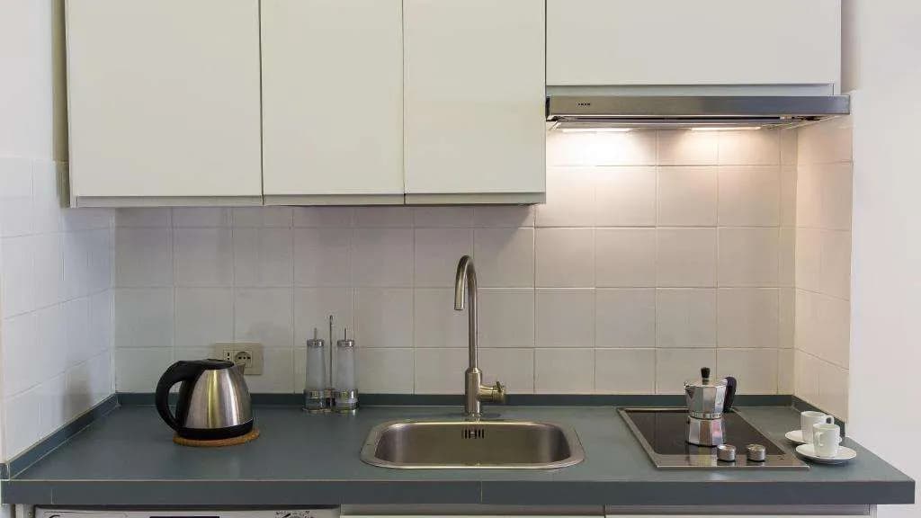 Rental In Rome Beato Angelico Apartment - photo 5