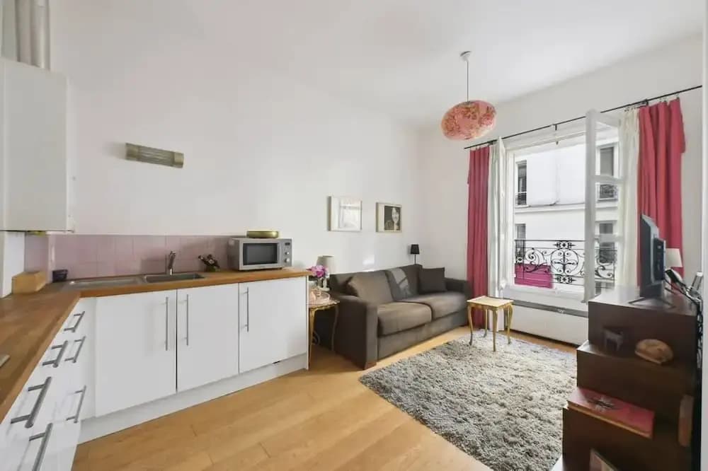 Charming Studio-montmartre-bail Mobility - photo 10