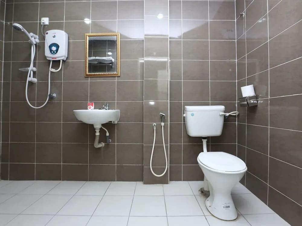 Kb 7 Days Hotel By OYO Rooms - photo 19