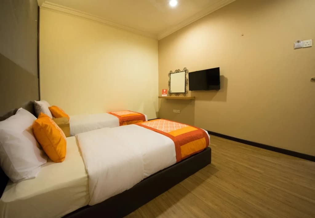 Soho City Hotel Chinatown - photo 2