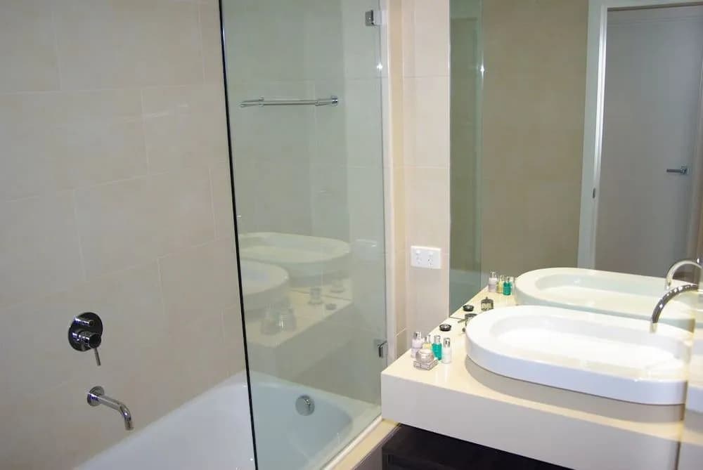 Boutique Stays - Lalique, Elwood - photo 9