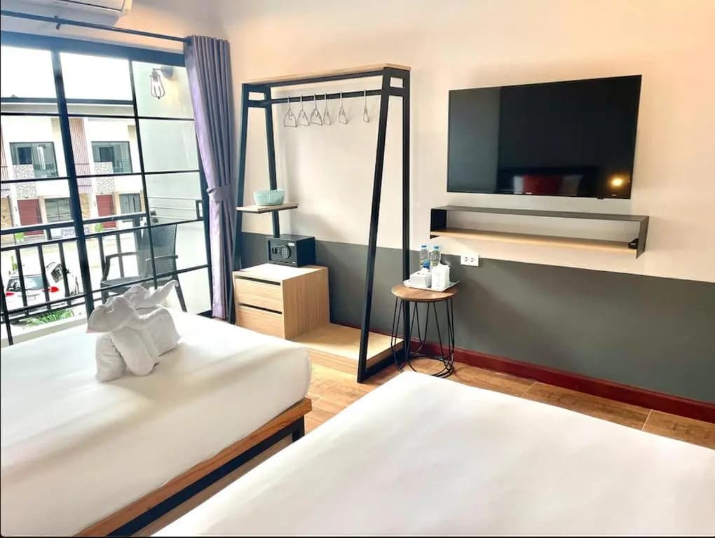 PP Grand Kamala Hotel - photo 6