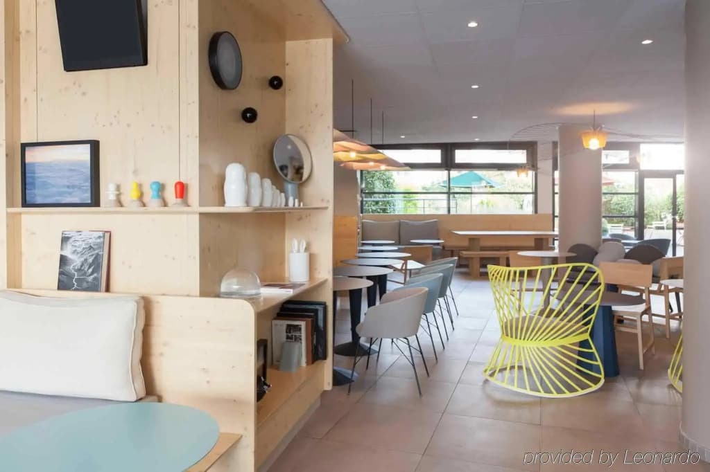 Novotel Suites Paris Montreuil Vincennes - photo 4