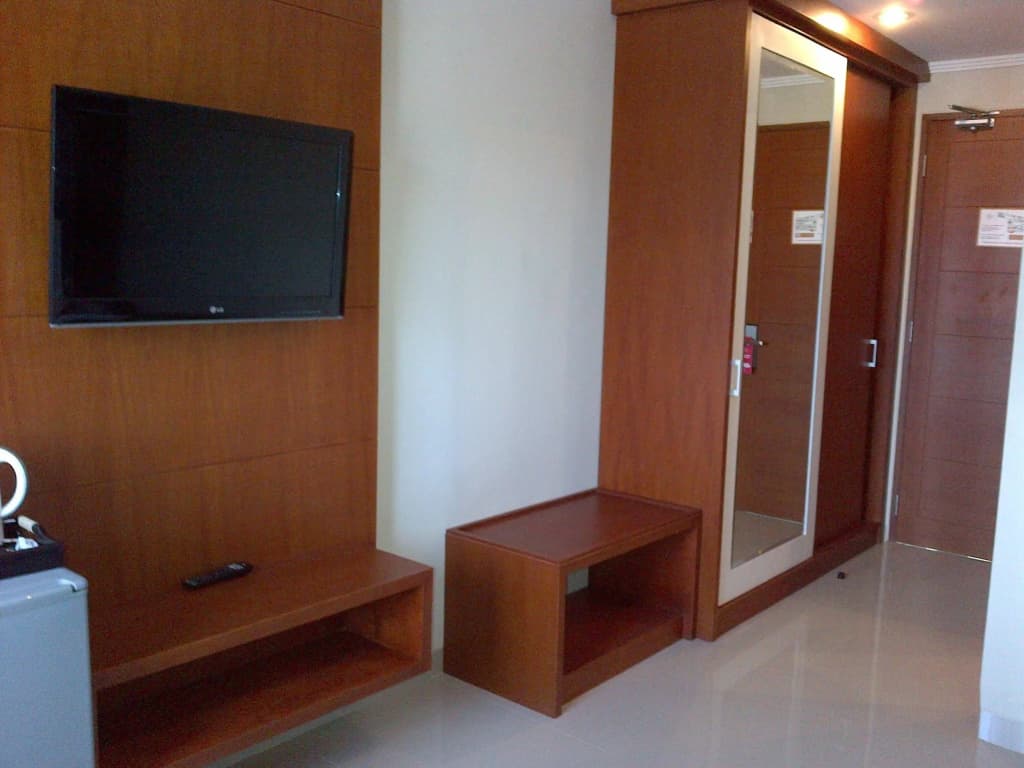Svarna Hotel Sanur - photo 4