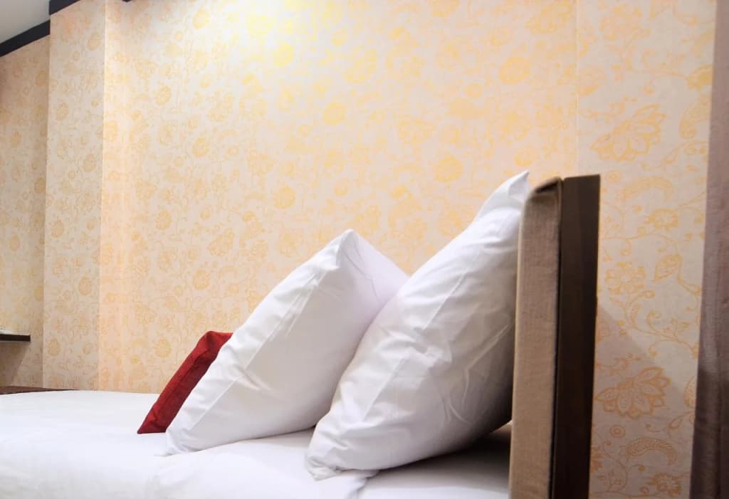 One Enigma Hotel - photo 2