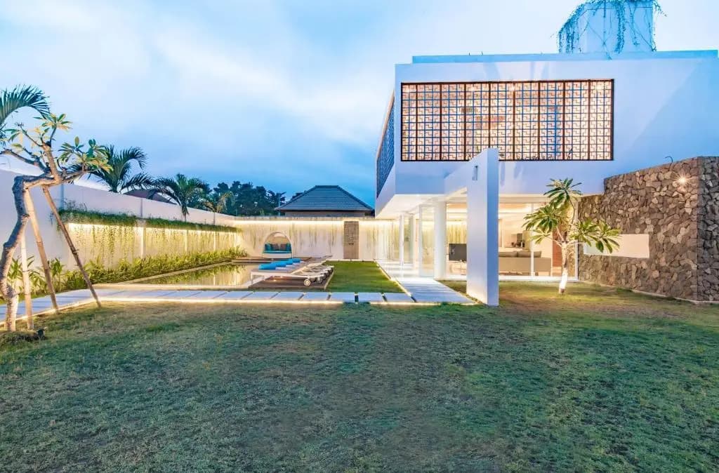 Villa Kamag - photo 1