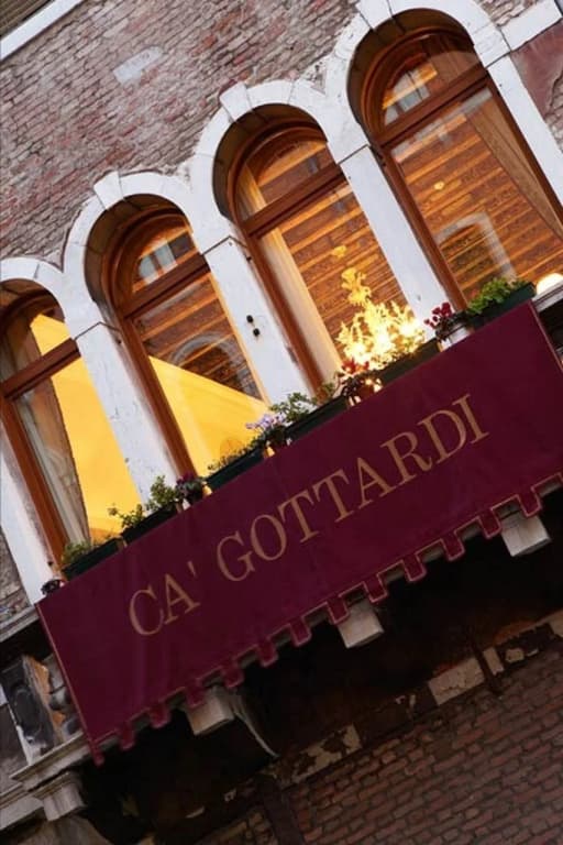Ca' Gottardi - main photo