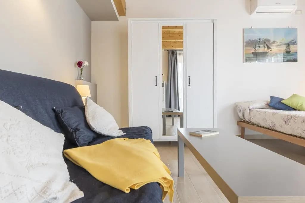 Peperino Attic Flat - photo 2