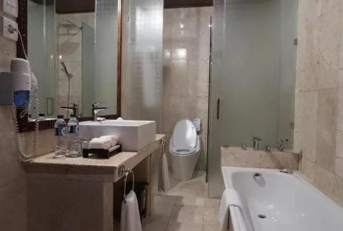 Arthur Suites by Premier Hospitality Asia - photo 9