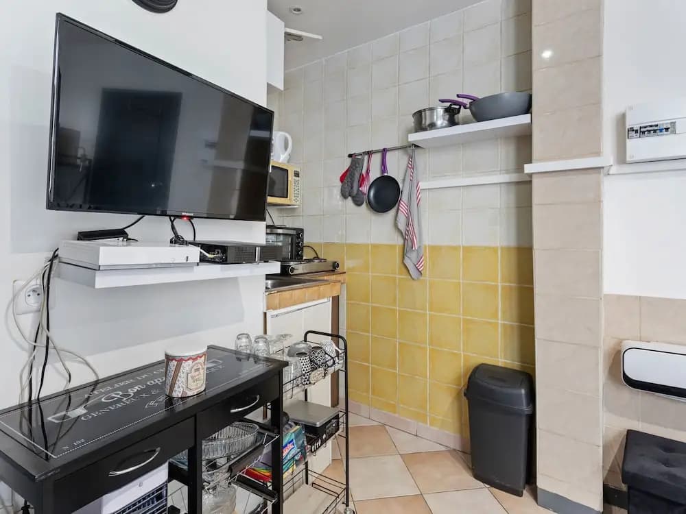Simplistic Apartment in Nice With Beach Nearby - photo 18