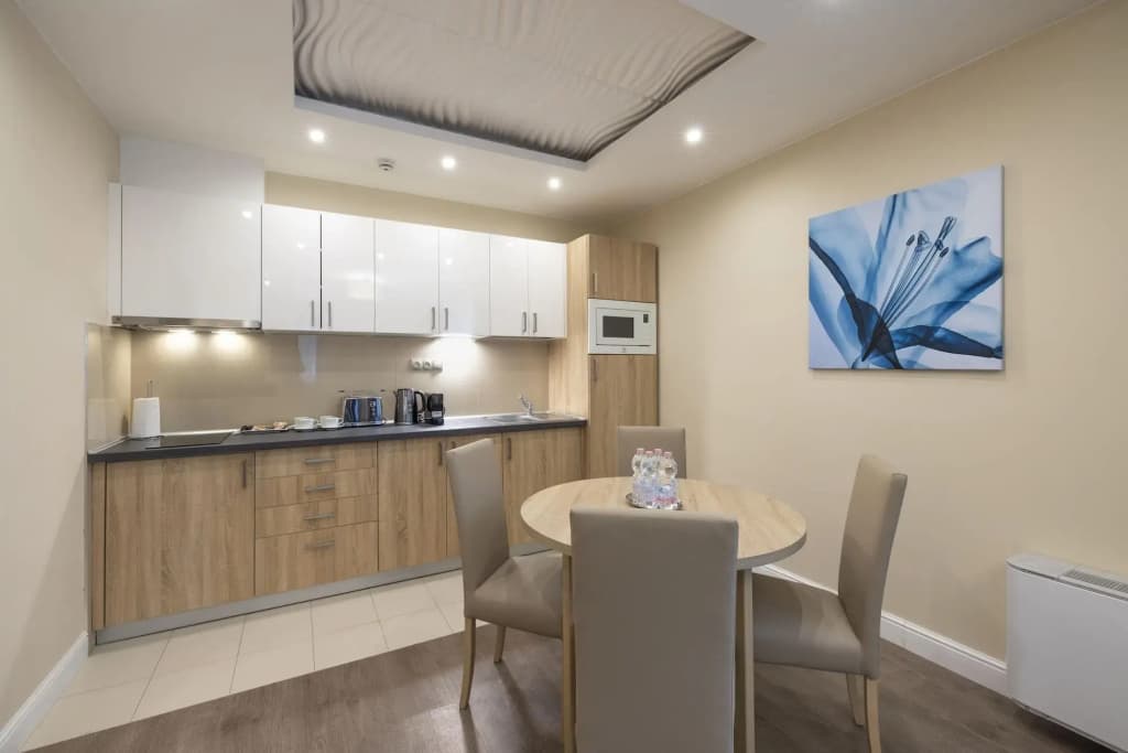 Silver Crown Hotel & Residence - photo 20