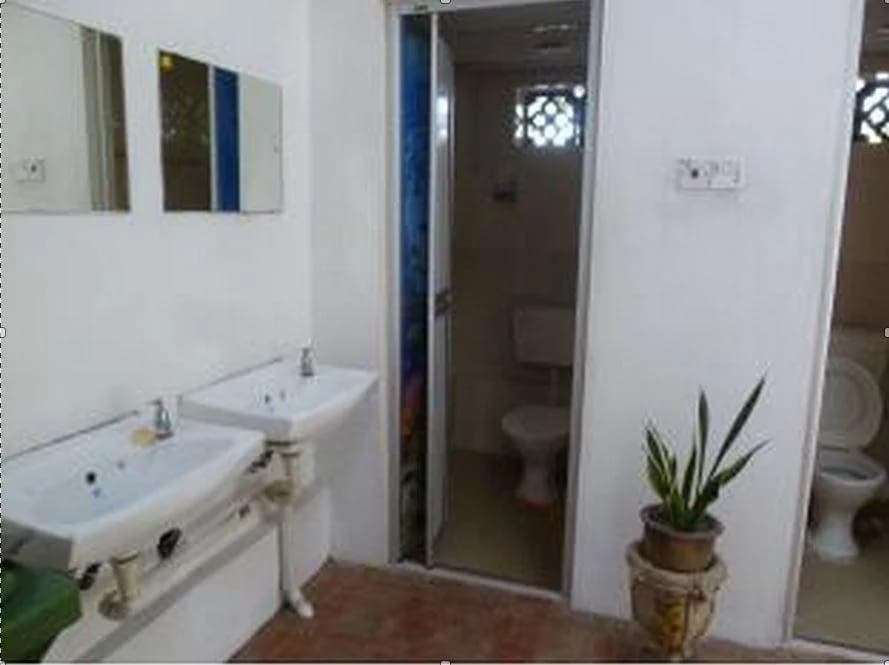 Crystal Guesthouse - photo 6