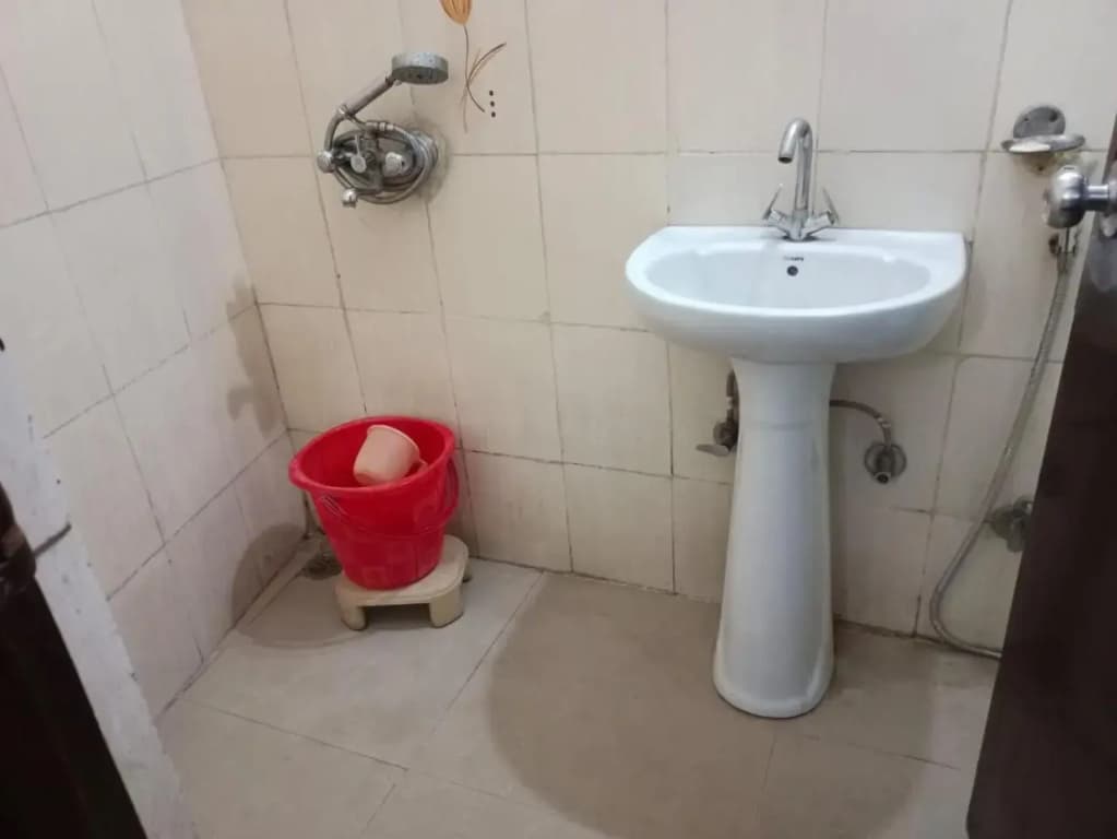 Airport Hotel Parikshit Palace - photo 23