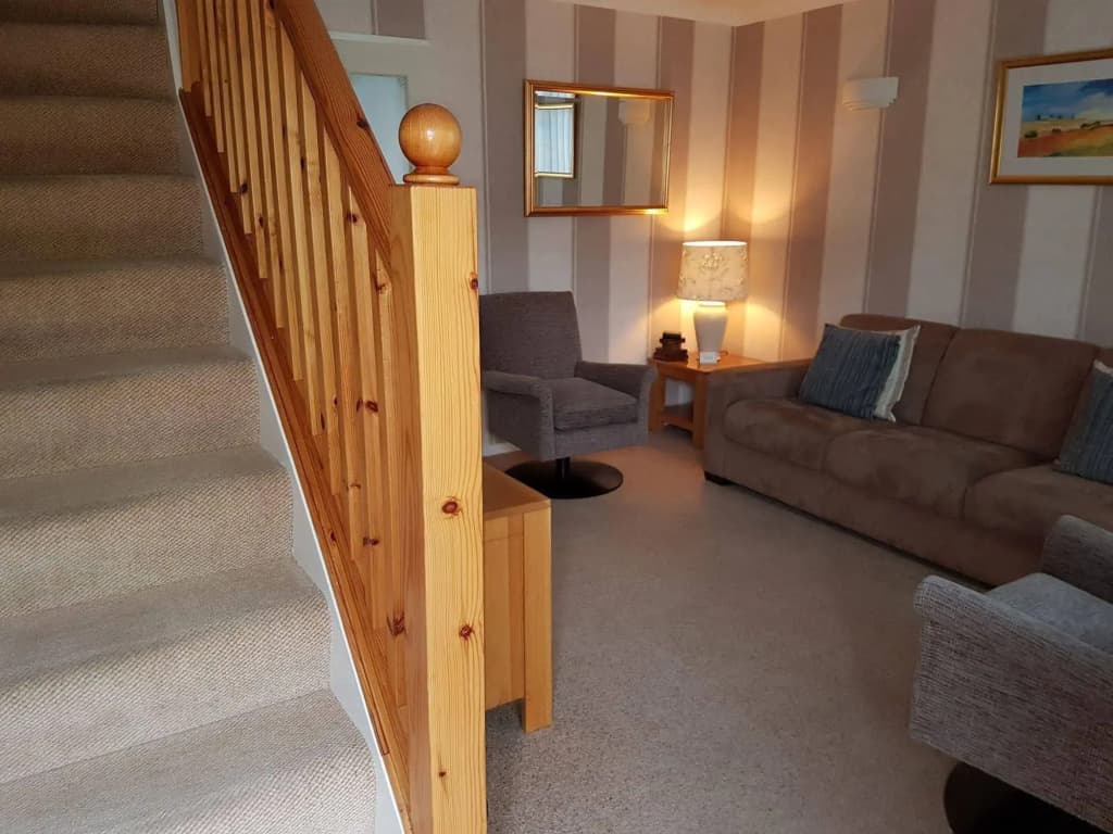 Kew House - photo 11