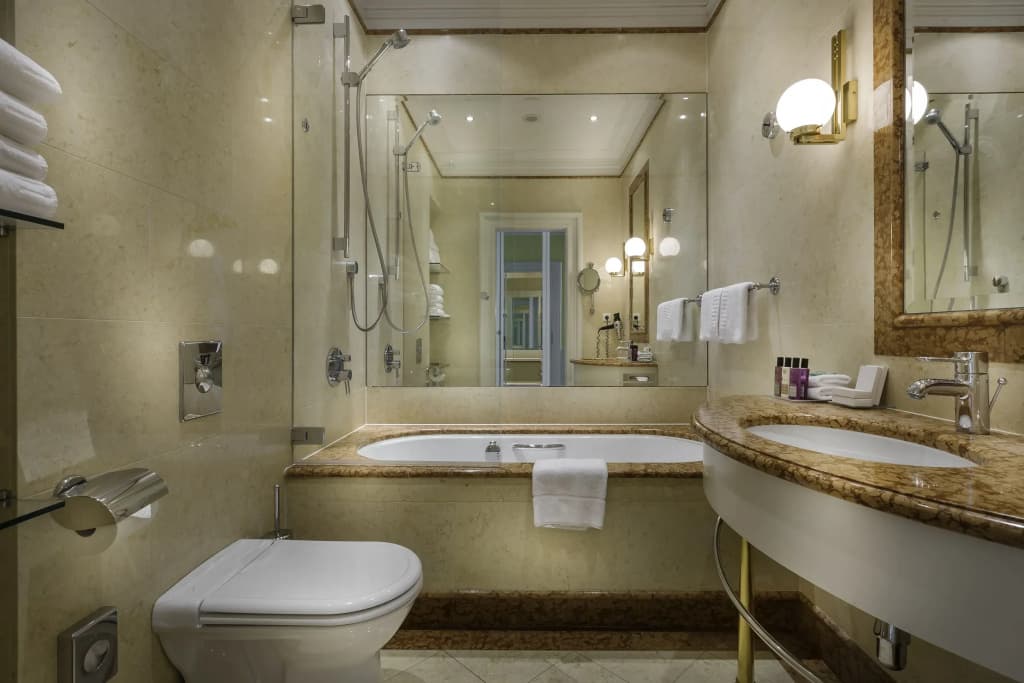 Le Palais Art Hotel Prague - photo 10