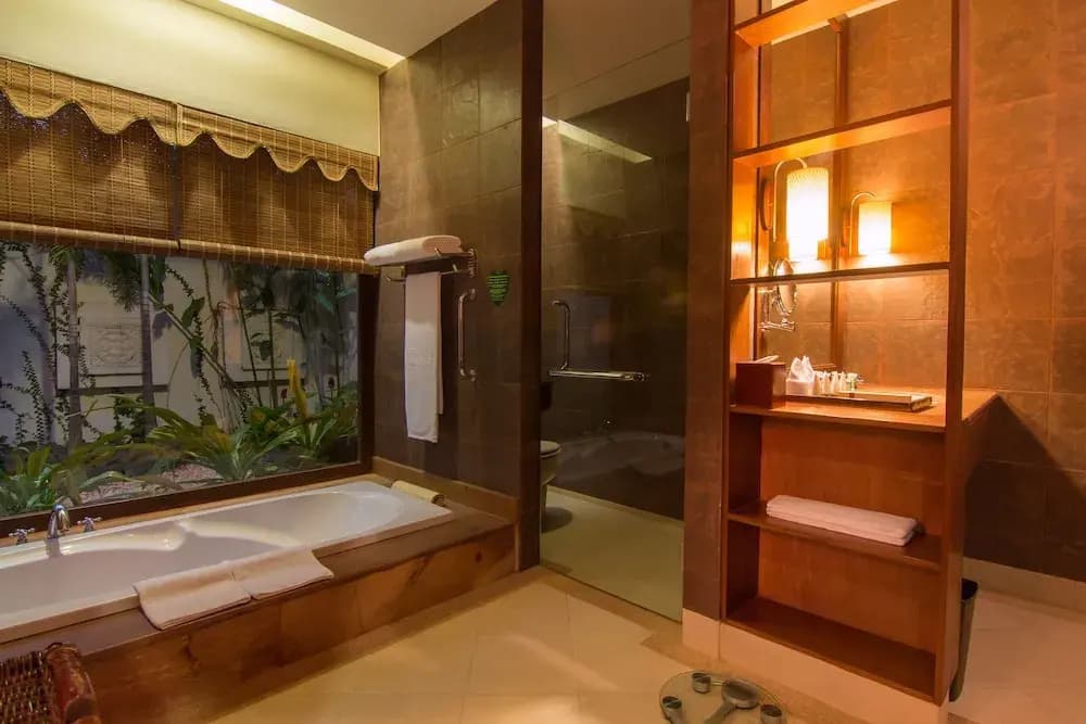 Angkor Palace Suite & Villa - photo 25