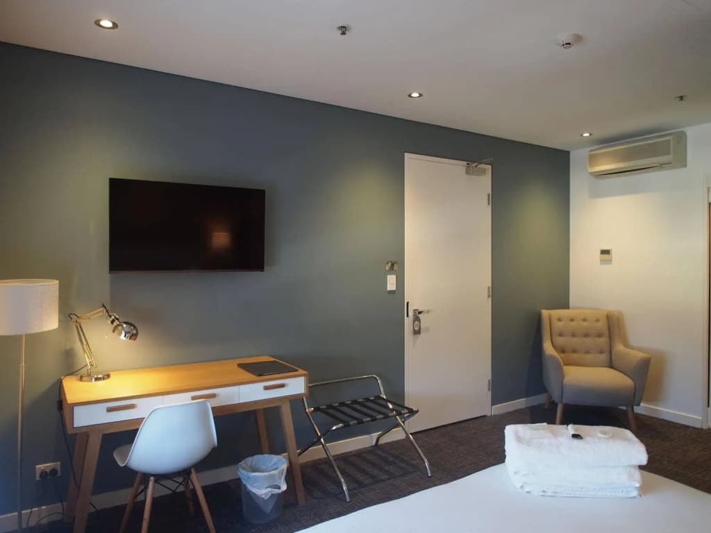 Crown Hotel Surry Hills - photo 6