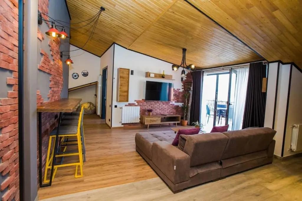 2BR Apt w terrace & stunning views - photo 5