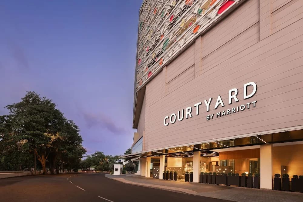 Courtyard Colombo - photo 1