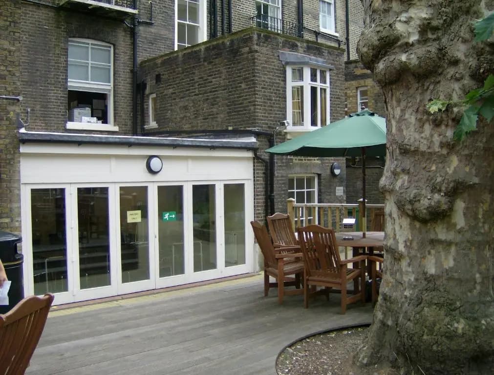 LSE Passfield Hall - Campus Accommodation - photo 20