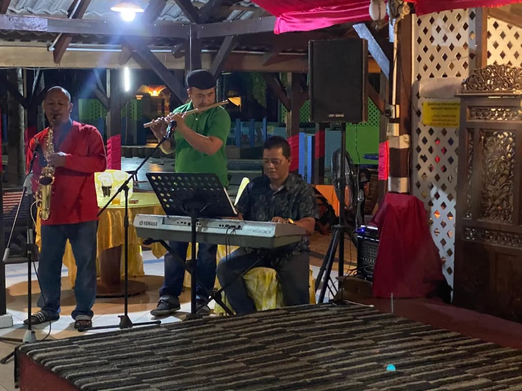 Bukit Keluang Beach Resort - photo 27