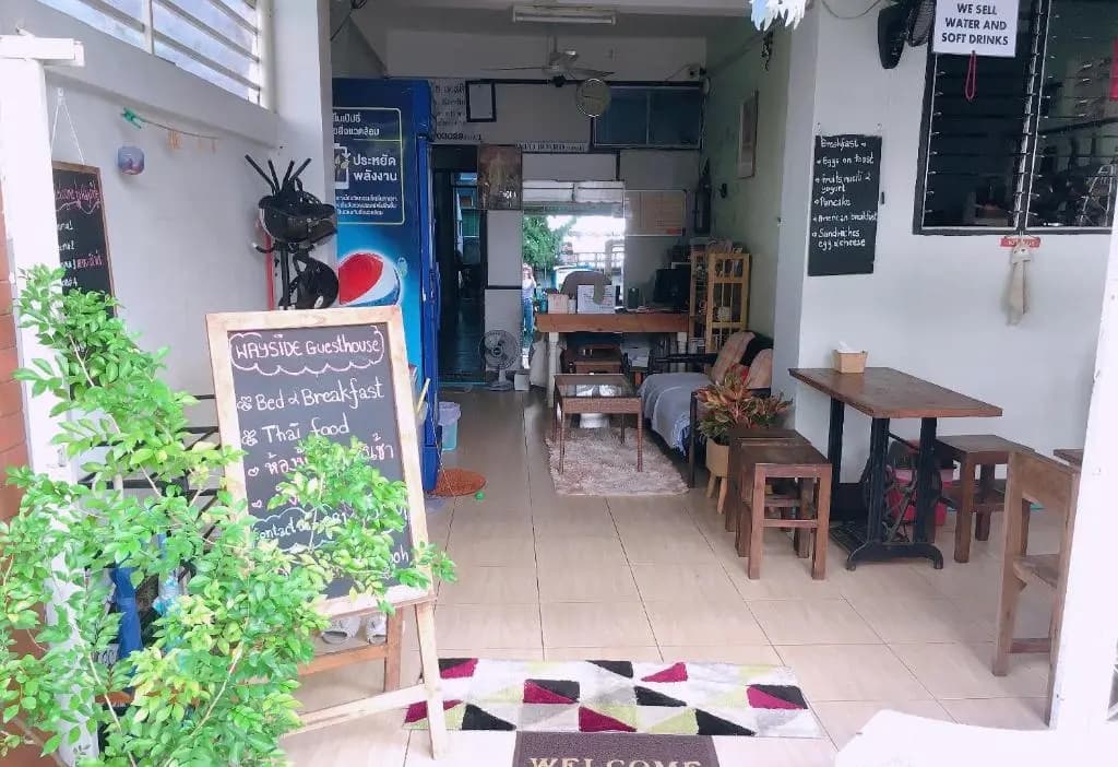 Wayside Guesthouse - photo 1