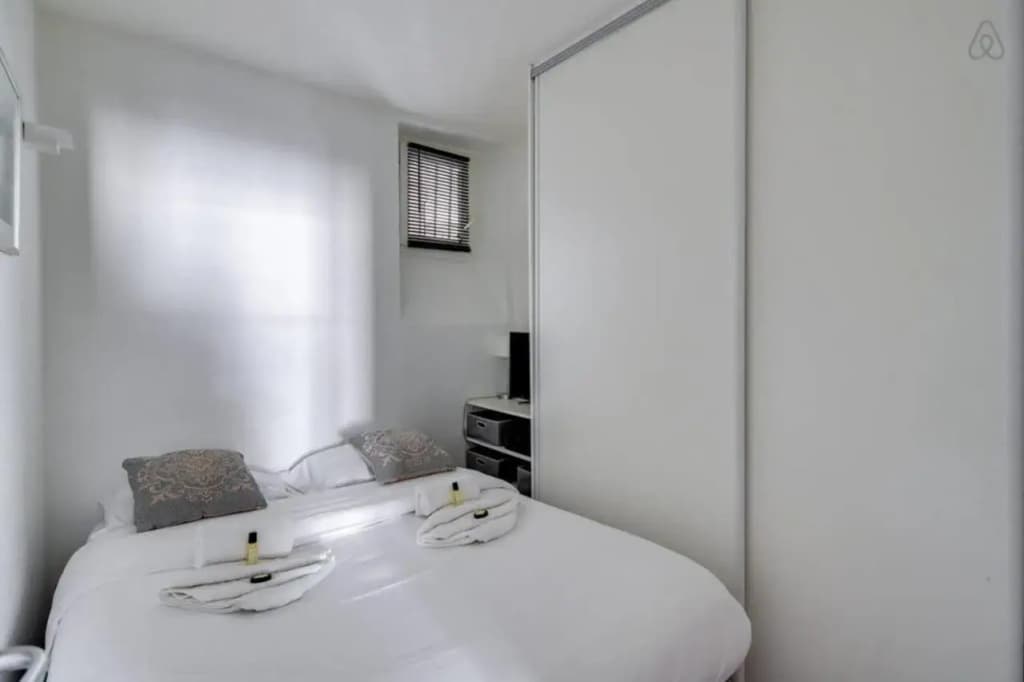 Into Paris - Appartement Coeur Du Marais - photo 2