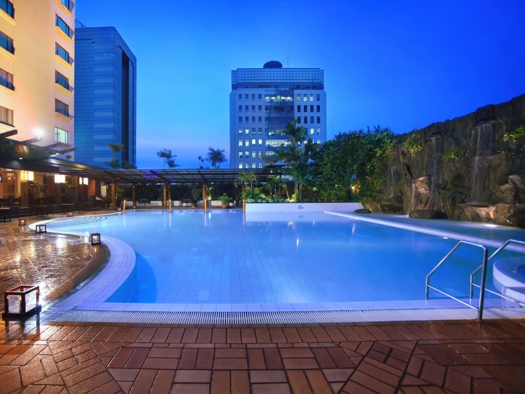Menara Peninsula Hotel Jakarta - photo 14