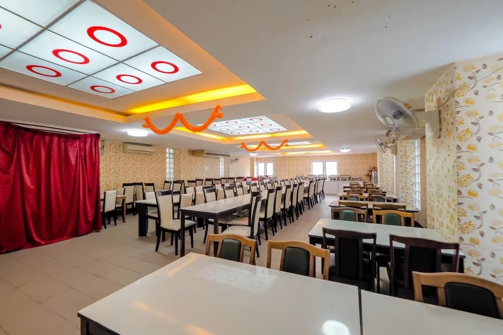 Swagath Home by OYO Rooms - photo 14