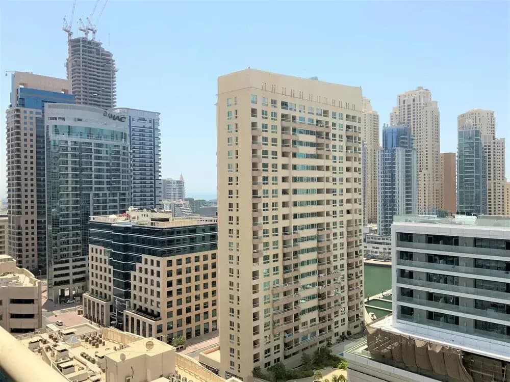 DHLA - Modern 2BR balcony in Marina - photo 10