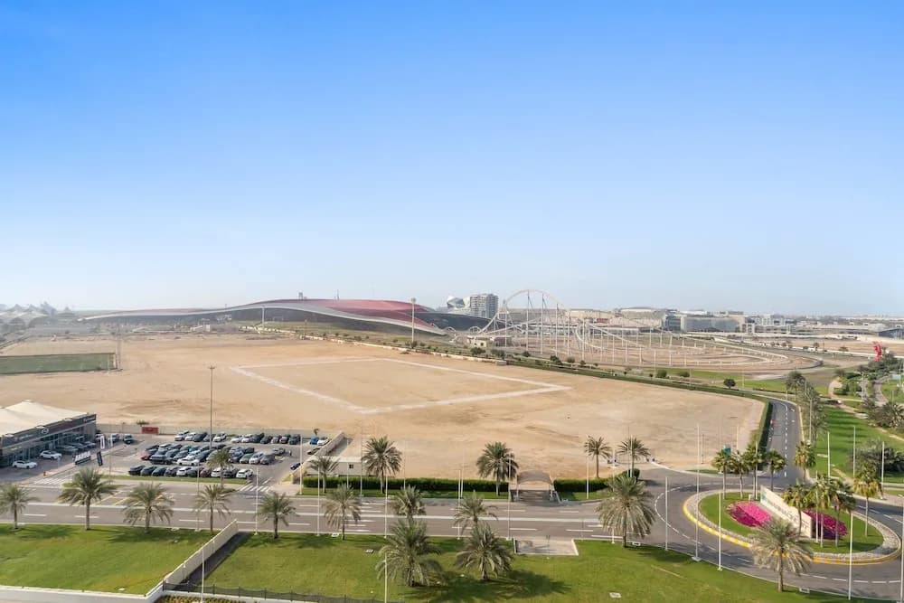 Silkhaus Canalside 1BR Water s Edge Yas Island - photo 6