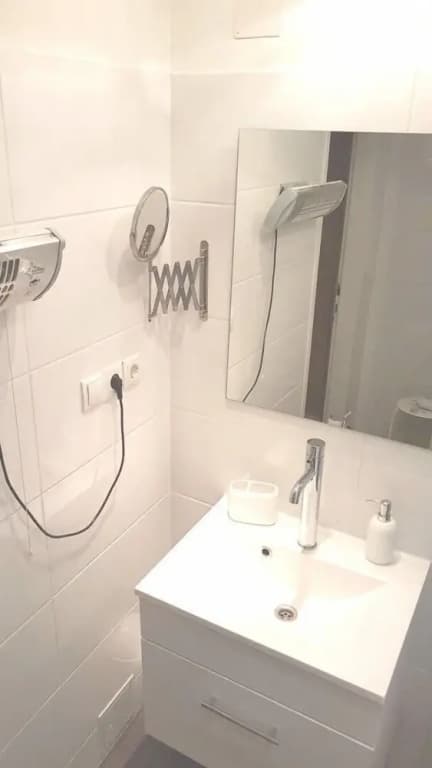 Großes Maisonette Aprt. Extrem Zentral - photo 8