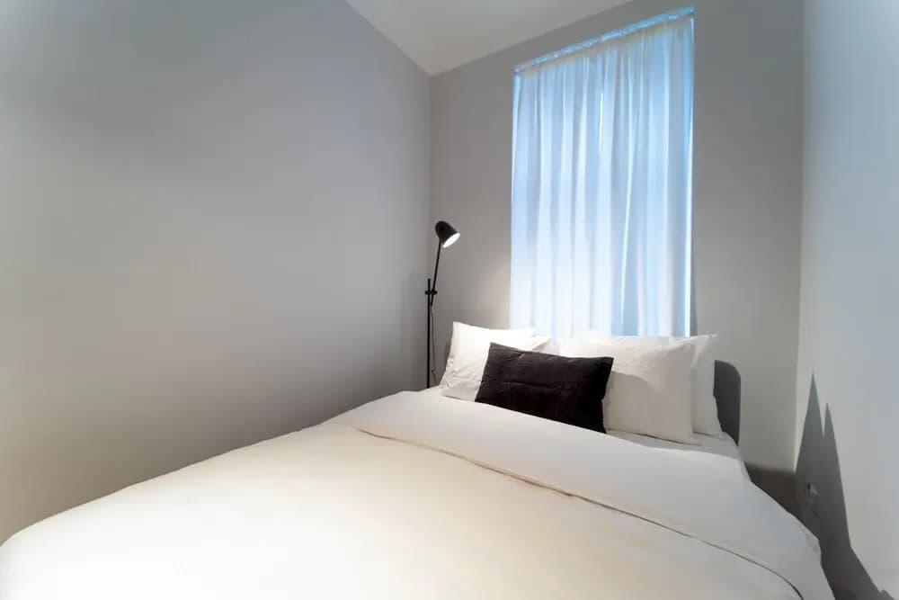 Modern and Charming Apartment - Close TO Center - photo 1