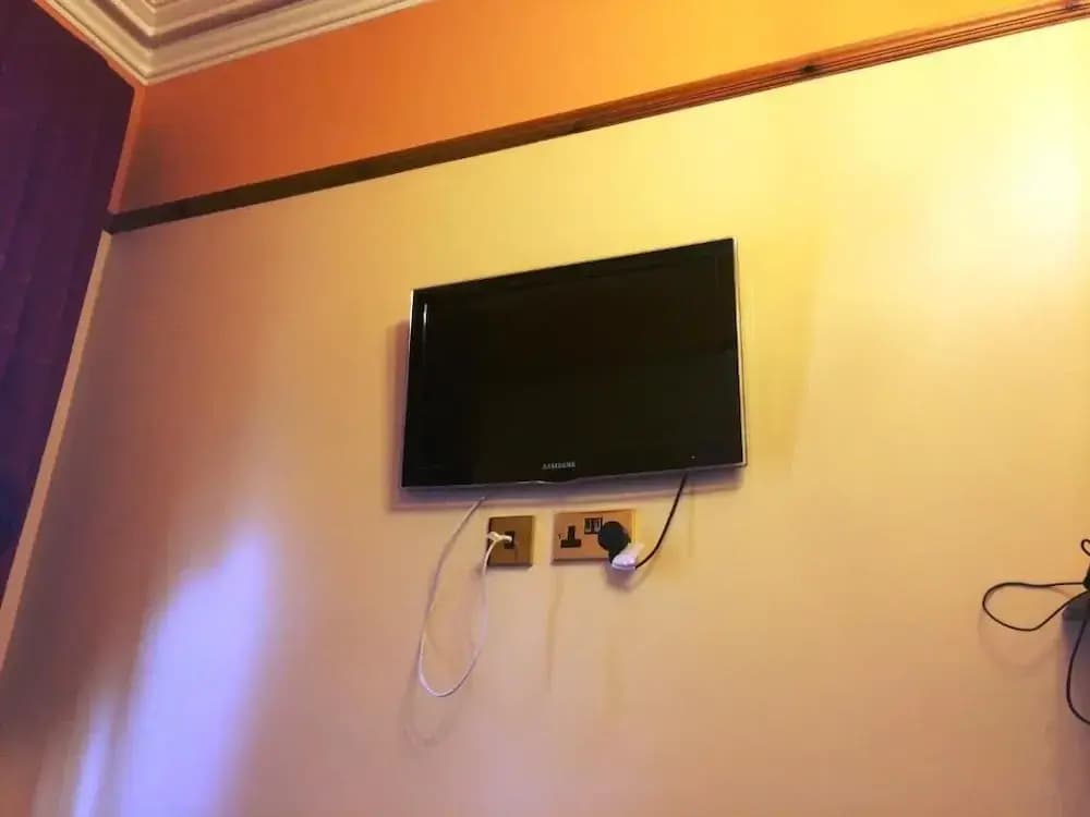 Bellevue Guest House - photo 4