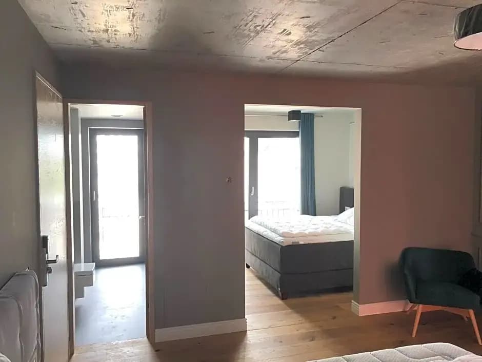 Art Apartments - photo 3