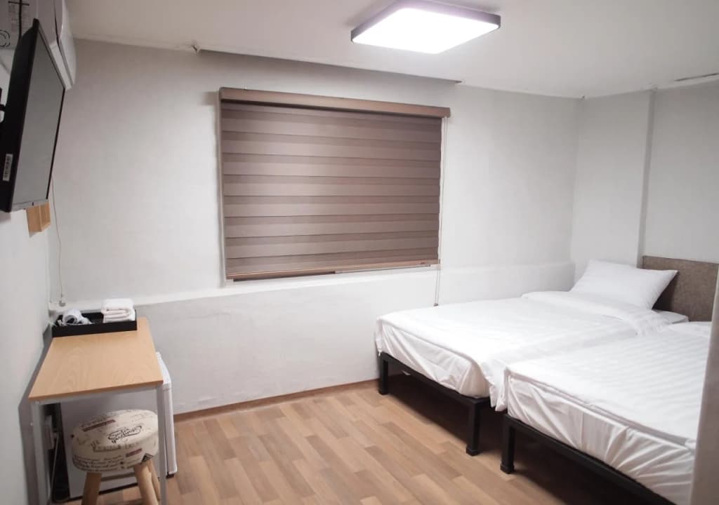 Hostel Gaon Sinchon - photo 5
