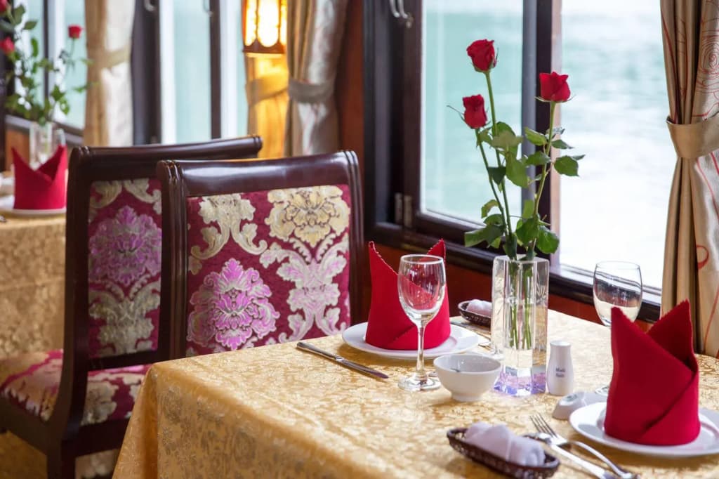 Rosa Cruise Halong - photo 14