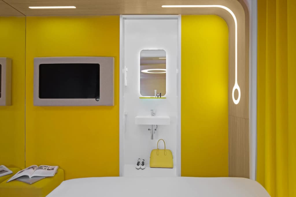 Hotel Odyssey - photo 6