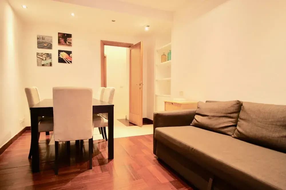 Travel & Stay - Frezza Red - photo 4