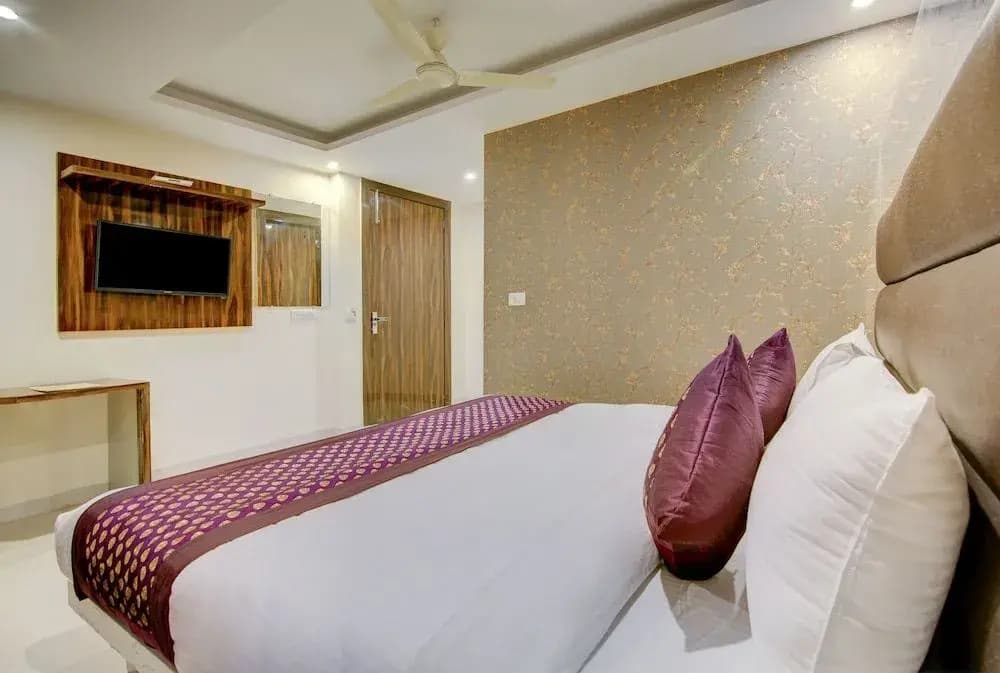 Hotel Continental Plaza - photo 4