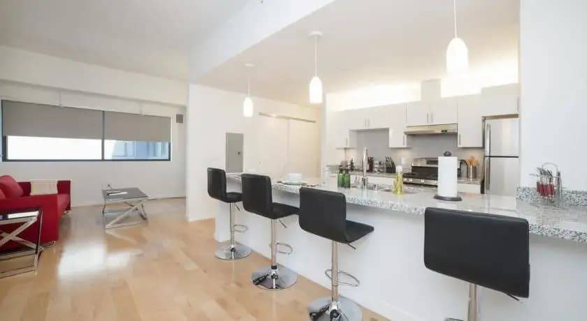 South Beach Suites - photo 1