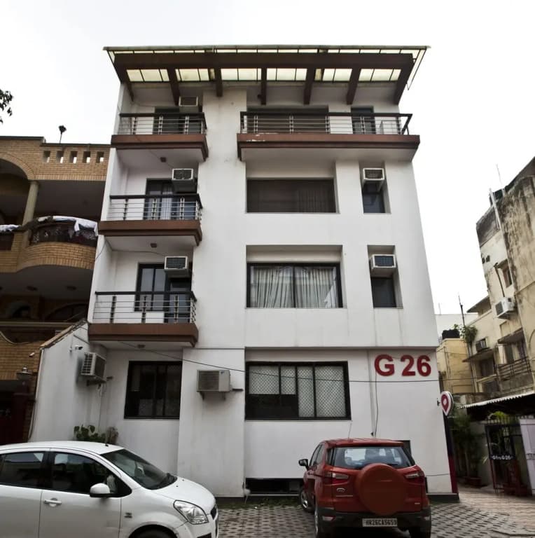 OYO 530 Hotel Azhan Residency - main photo