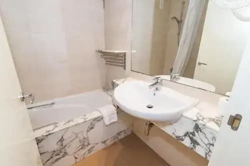Apartment Guell - photo 10
