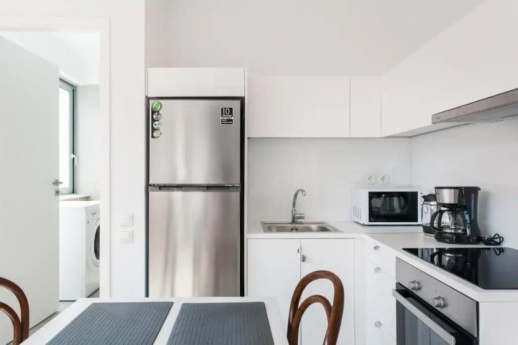 Modern chic apartment, central Athens (Ermou st) - photo 11