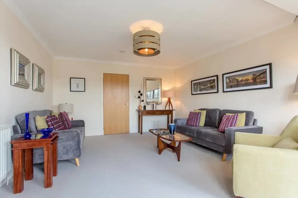 City Centre 3bed/3bath - photo 10