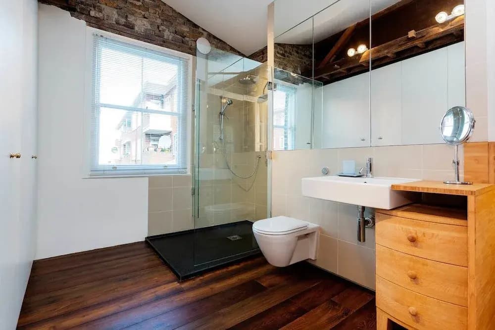 Publisher's Pad - photo 7