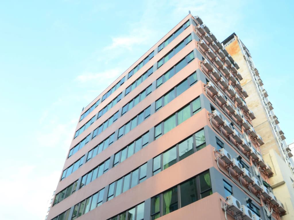 VP Apartments - photo 1